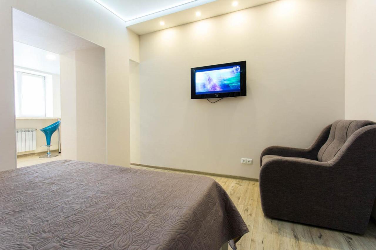 New Apartments In The City Center - Kuznechna Str. 26/2 카리프 외부 사진